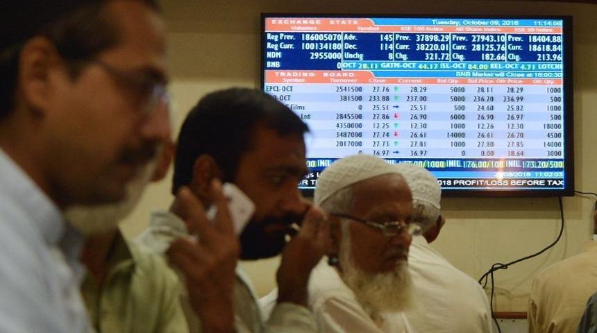Pakistan, IMF ile 'kurtarma paketi' görüşmelerine başlıyor