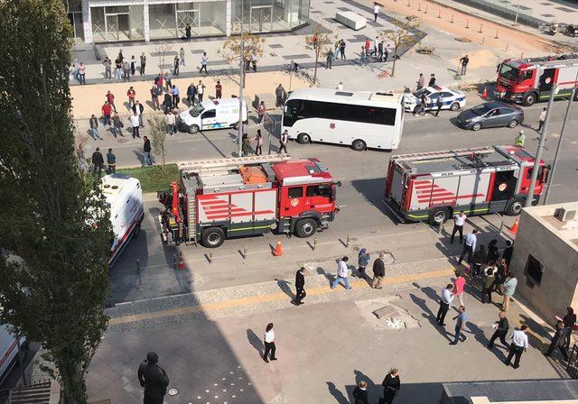 İzmir Adliyesinde gaz kaçağı 
