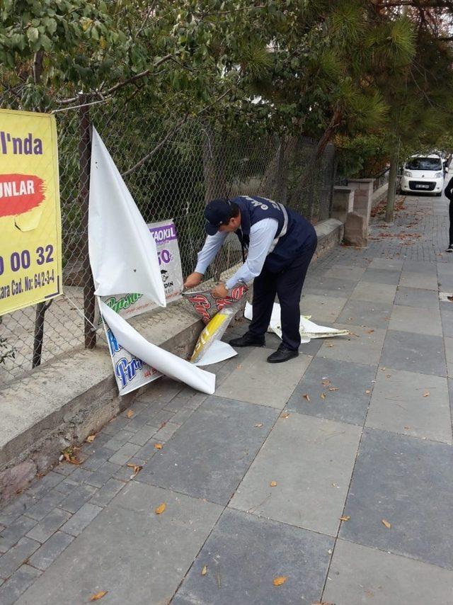 Gölbaşı Belediyesi zabıta ekiplerinden “izinsiz afiş denetimi”