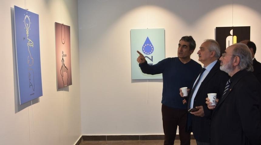 Akademisyen Tarık Yazar&rsquo;dan "Afiş Tasarımları Sergisi"