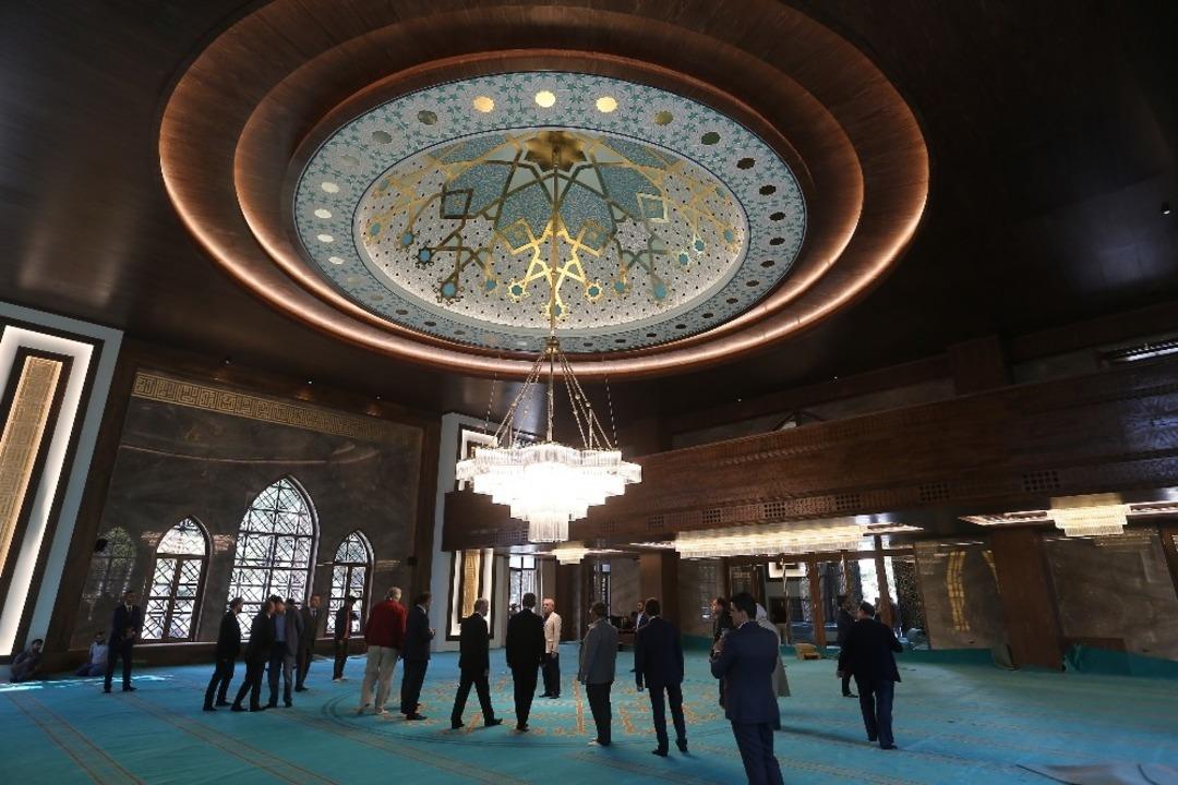 Başkan &Ccedil;elik, Orgeneral Hulusi Akar Camii&rsquo;nin akustiğini test etti