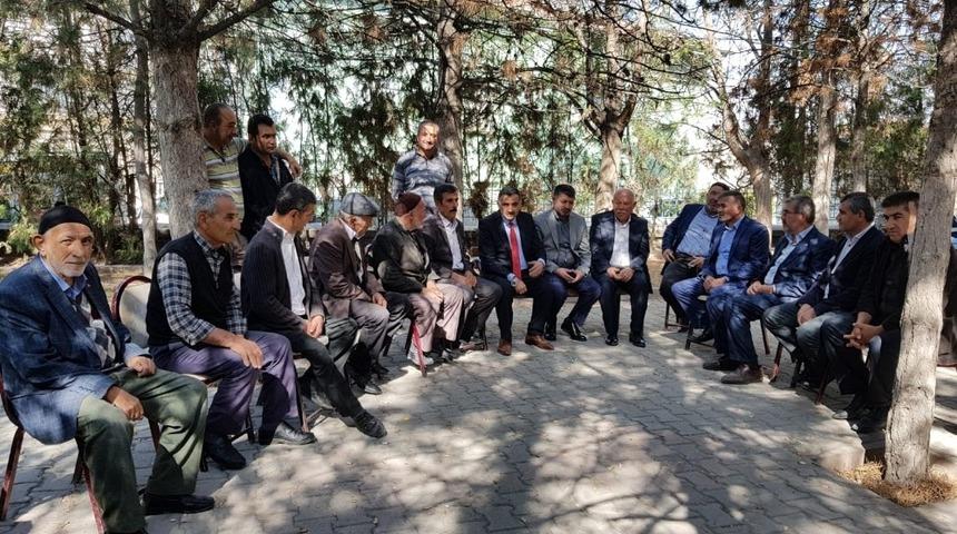 Ak Parti Develi İl&ccedil;e Başkanı Turan İlk Ziyaretini Sindelh&ouml;y&uuml;k mahallesine Yaptı