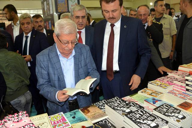 Kahramanmaraş Uluslararası Kitap ve Kültür Fuarı açıldı