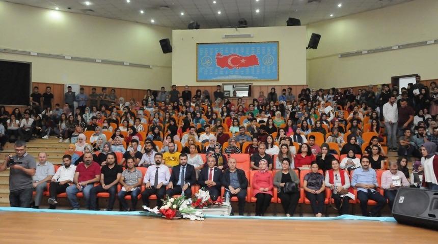 &Ouml;ğrenciler ruh sağlığı konusunda bilgilendirildi