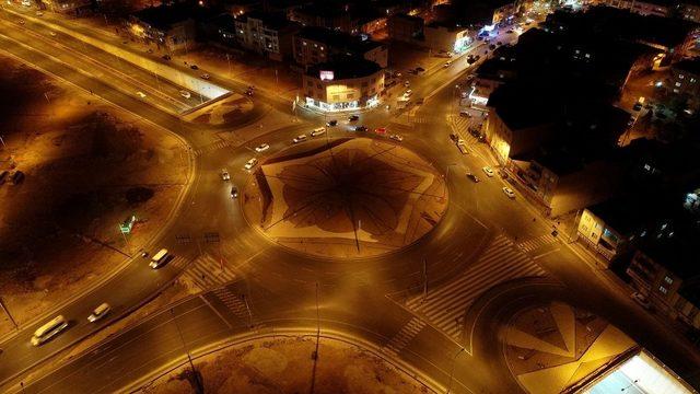 5 mahalleyi birbirine bağlayan köprülü kavşak, bölge trafiğini rahatlattı