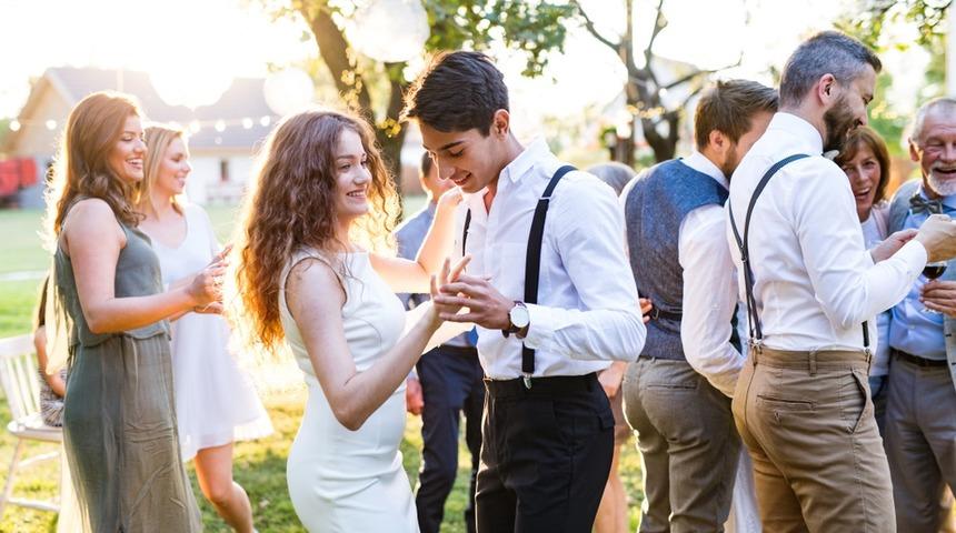 Happn açıkladı... İstanbul'da en çok flört edilen nikah salonları belli oldu!