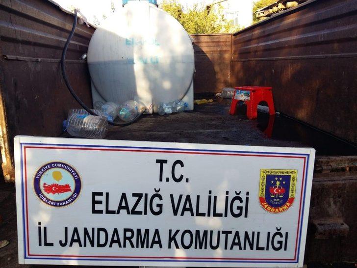 Elazığ’da 6 ton kaçak şarap ele geçirildi G4