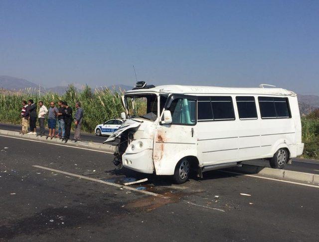 Aydın’da trafik kazası; 2 yaralı