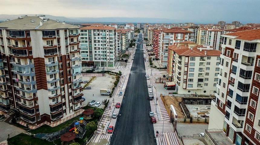 G&uuml;lay Caddesi prestijli bir hale geldi