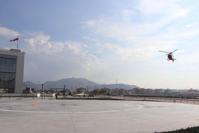 Şehir Hastanesi’ne ilk helikopter ambulans indi