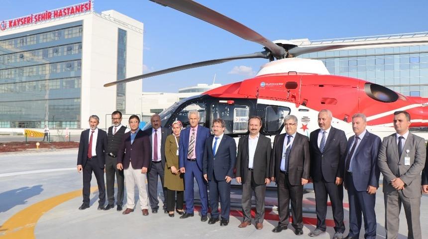 Şehir Hastanesi’ne ilk helikopter ambulans indi