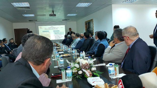 Bursa İl Emniyet Müdürü Osman Ak muhtarlarla bir araya geldi 2