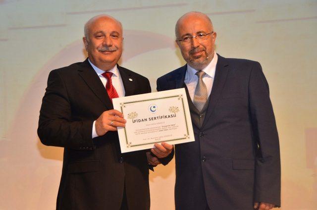 Üniversitede duygusal zeka konferansı düzenlendi