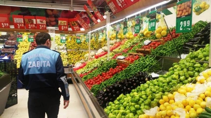 Zabıta ekiplerinde fiyat etiketlerine sıkı denetim