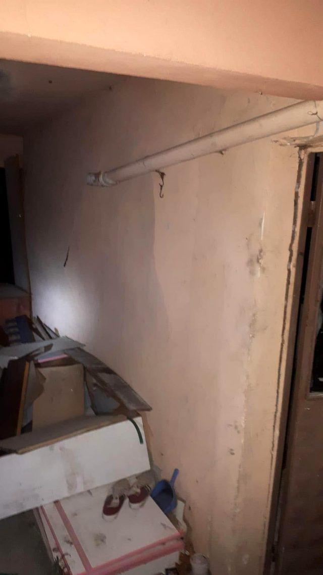 Bursa'da 5 katlı apartman, yıkılma tehlikesine karşı tahliye edildi (2)