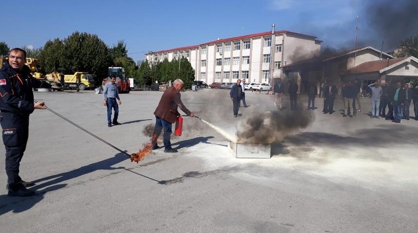 &Ouml;zel idare personeline  yangın eğitimi