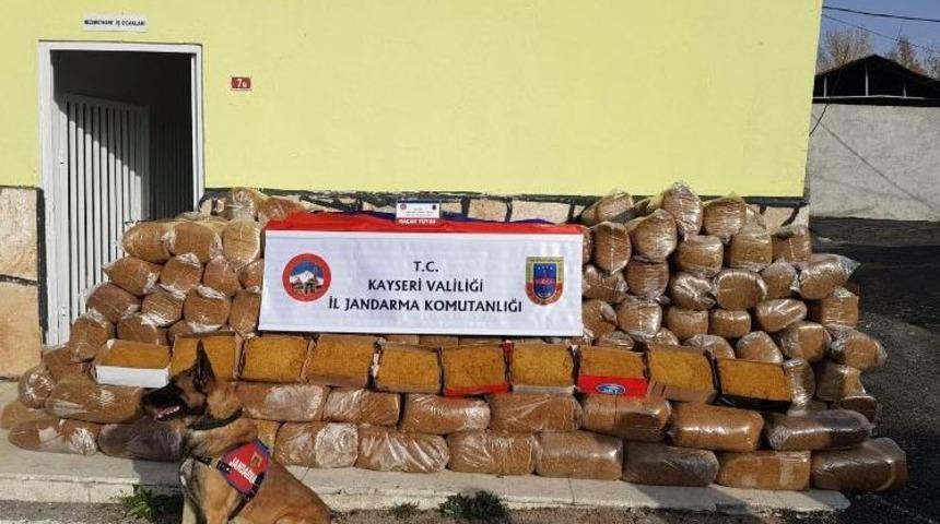 Jandarma 6 ton ka&ccedil;ak t&uuml;t&uuml;n ele ge&ccedil;irdi