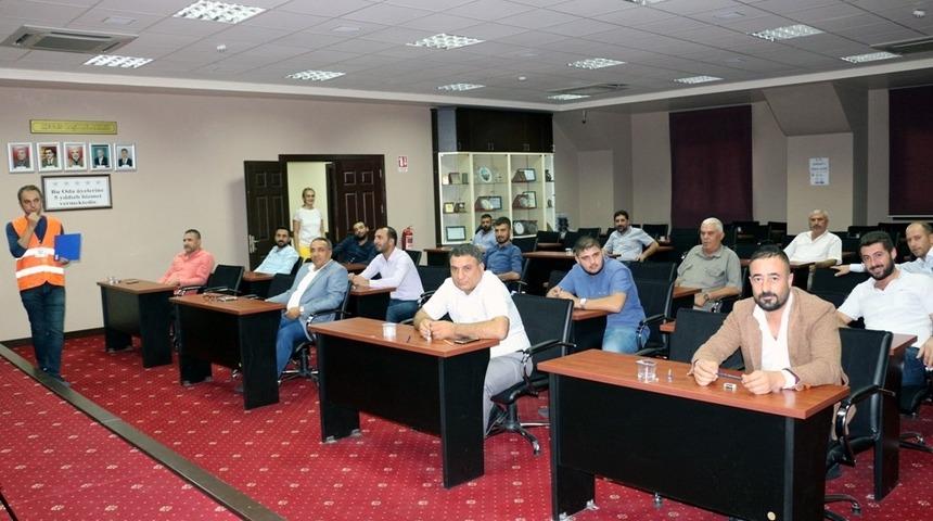 NTO’da ikinci el araç alım satım mesleki  yeterlilik sınavı yapılıyor