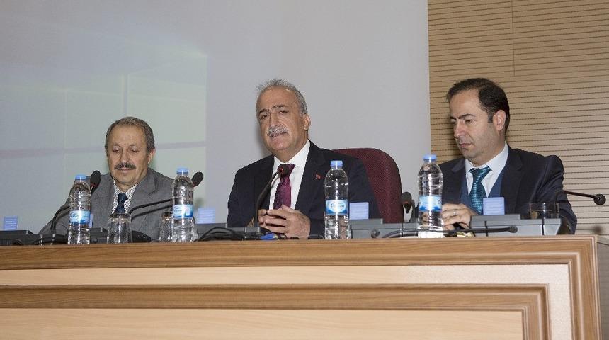 Rekt&ouml;r &Ccedil;omaklı: &ldquo;Diş Hekimliği Fak&uuml;ltemiz b&ouml;lgeye hizmet ediyor&rdquo;