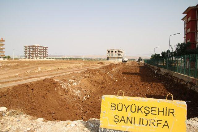 Büyükşehirde yol çalışmaları devam ediyor