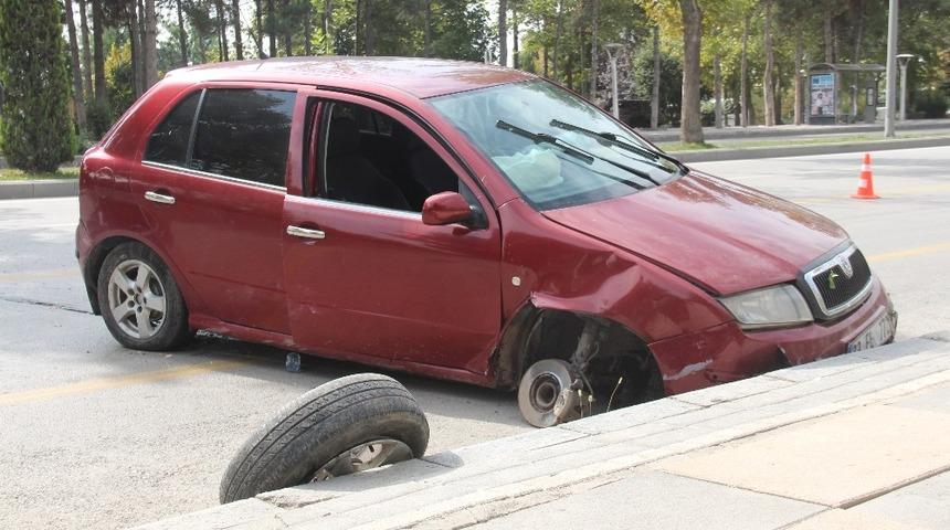 Elazığ&rsquo;da trafik kazası: 2 yaralı