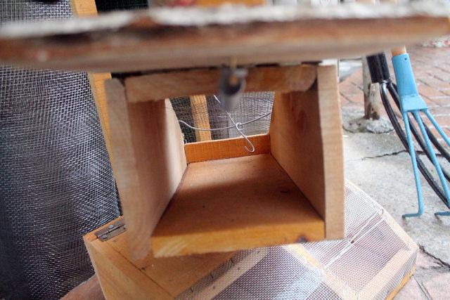 Fareler i&ccedil;in ahşap kapan 4