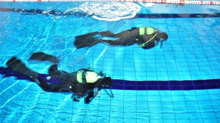 NE&Uuml;&rsquo;de donanımlı dalış dersleri ile arama kurtarma eğitimleri başladı