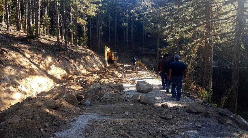 Yangınlara daha kolay m&uuml;dahale i&ccedil;in yeni yollar yapılıyor