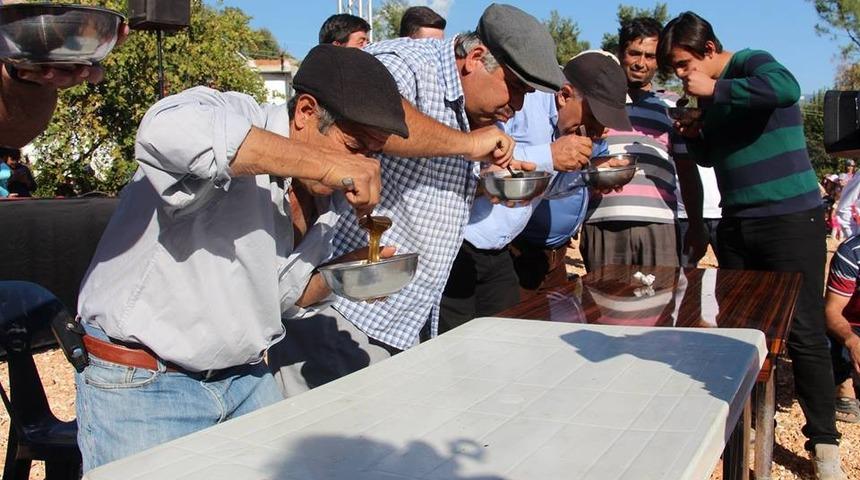 Kaş&rsquo;ta Hasat ve Bal Şenliği d&uuml;zenleniyor