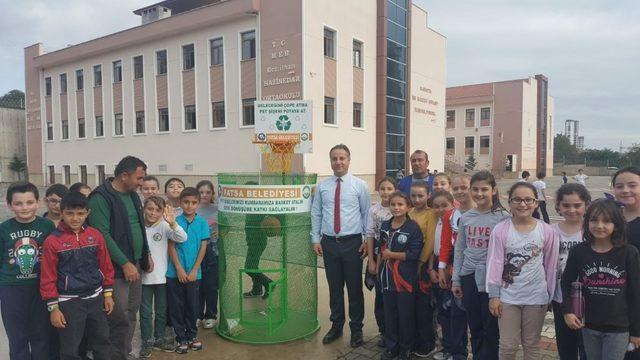 17 okula ‘Çöpe Atma Basket At Projesi’ kurulumu yapıldı