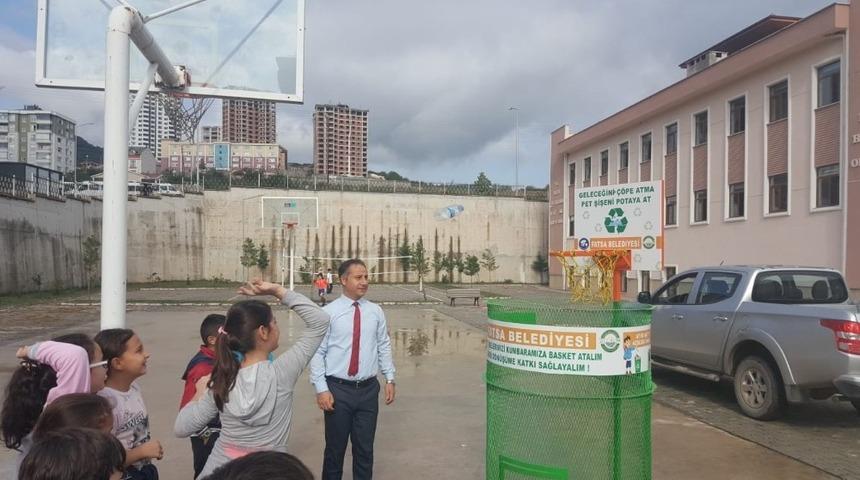 17 okula &lsquo;&Ccedil;&ouml;pe Atma Basket At Projesi&rsquo; kurulumu yapıldı