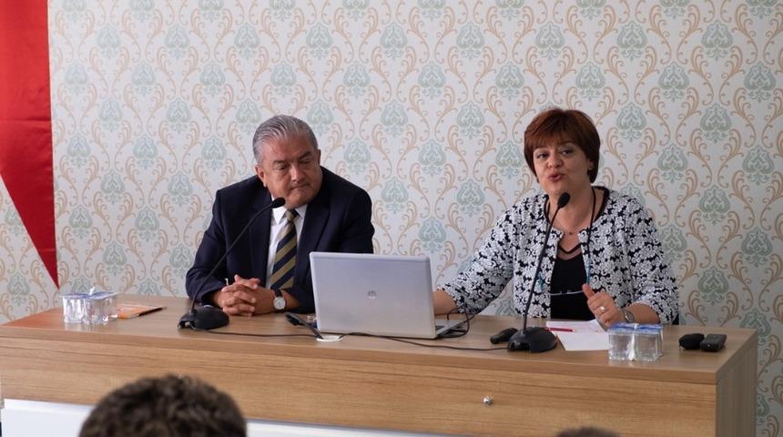 Y&Ouml;KAK &Uuml;yesi Prof. Dr. Sibel Aksu Yıldırım&rsquo;dan kalite konferansı