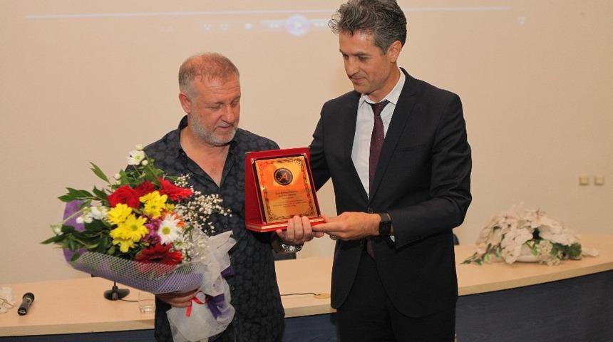 Akdeniz Üniversitesi’nde futbol söyleşisi