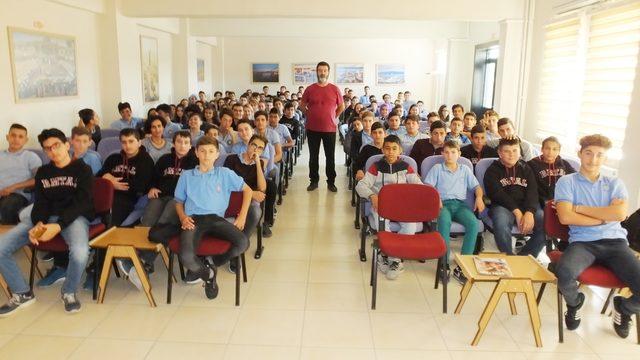 Hayvan hakları için 100 bin kilometre yol katedip, 750 seminer verdi