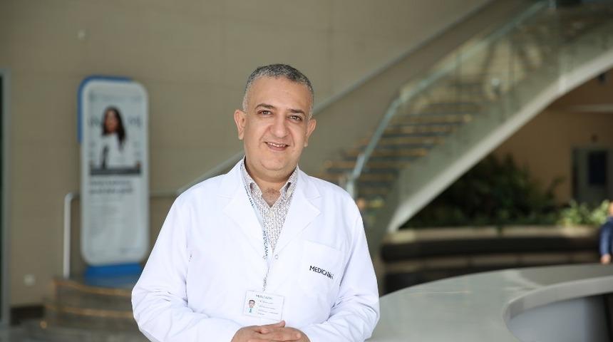 Do&ccedil;. Dr. Mustafa &Uuml;lker: &ldquo;Yılda bir kez diş muayenesi yaptırın&rdquo;