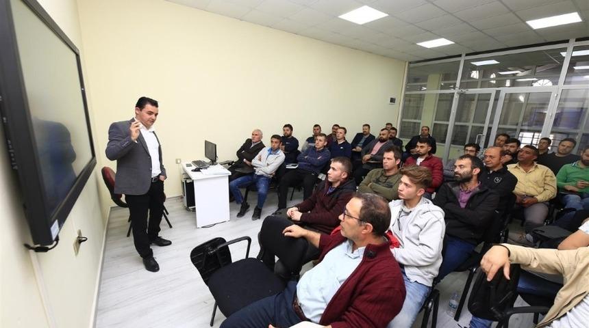 Ev ve s&uuml;s hayvanları yetiştiriciliği eğitimi başladı