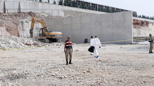 Şanlıurfa'da temel kazısında dinamit infilak etti, iş makinesi operatörü öldü