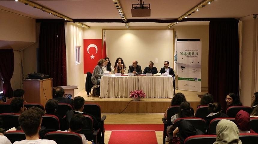 OSM&rsquo;de 18. Uluslararası Sapanca Şiir akşamları r&uuml;zgarı esti