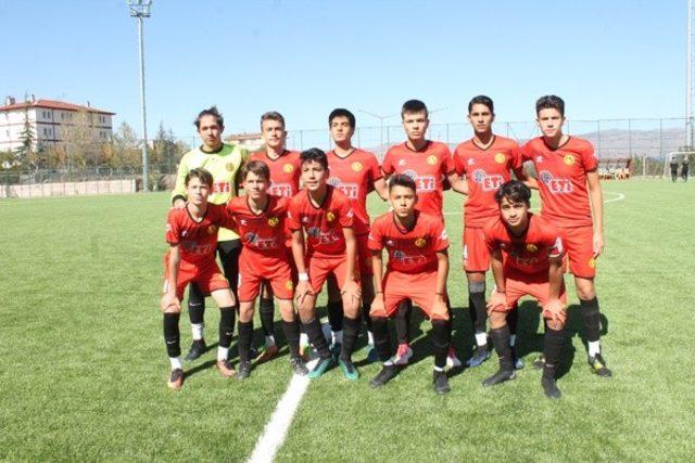 Eskişehirspor’un geleceği bu çocuklarda