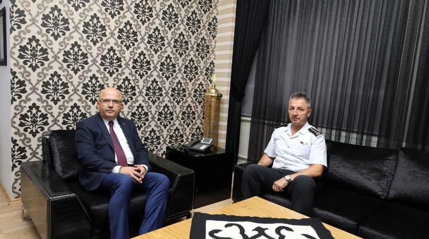 Jandarma Komutanı Hamza &Ccedil;&ouml;mez&rsquo;den Başkan &Ccedil;oban&rsquo;a ziyaret