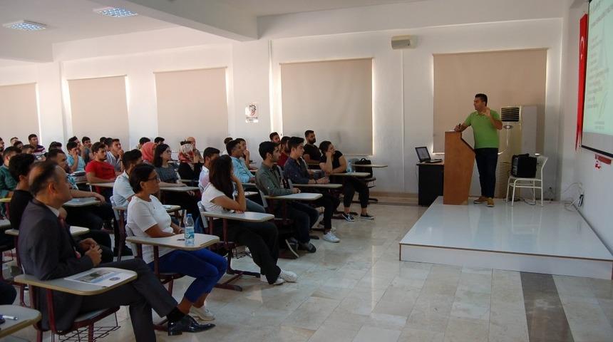 Kumluca&rsquo;da tarımsal &uuml;retim ve g&uuml;brelerle ilgili seminer d&uuml;zenlendi