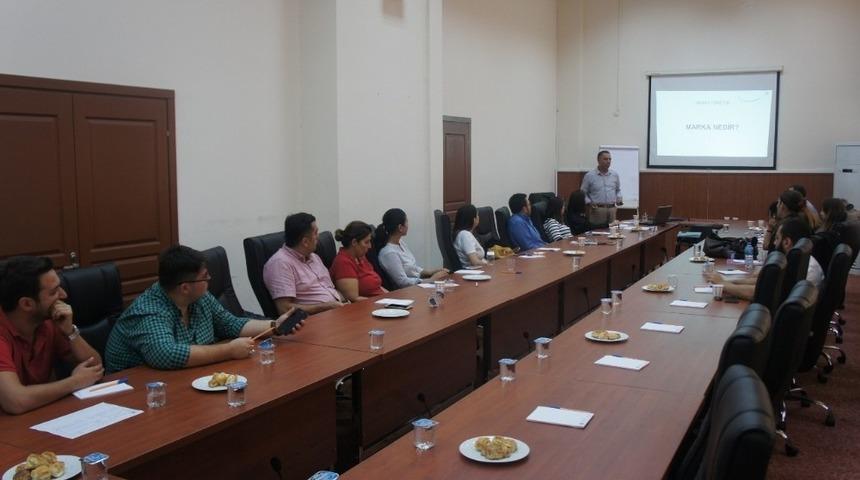 ATB &uuml;yelerine markalaşma eğitimi verildi