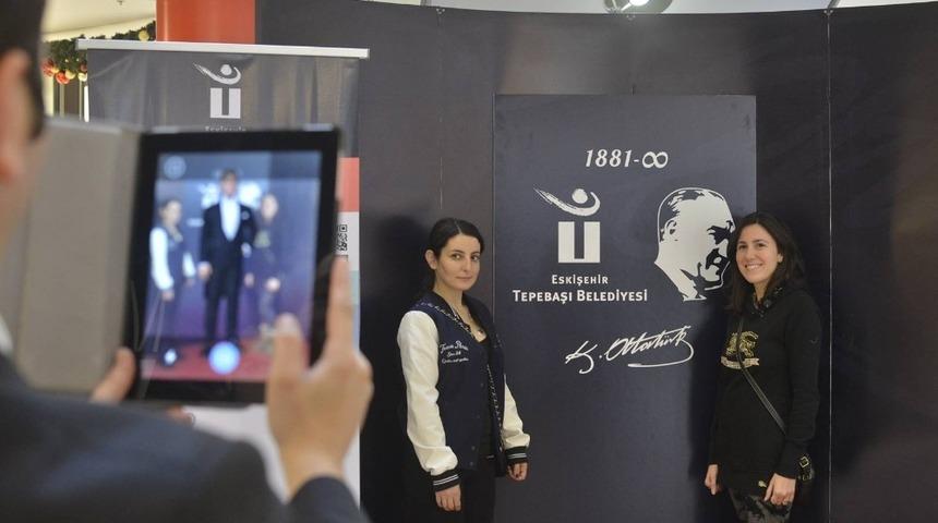 Artırılmış ger&ccedil;eklik teknolojisine b&uuml;y&uuml;k ilgi