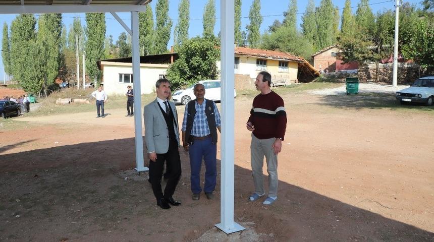 Başkan Şirin Baktırlı &ccedil;ift&ccedil;isinin y&uuml;z&uuml;n&uuml; g&uuml;ld&uuml;rd&uuml;