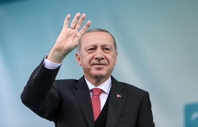 Erdoğan: Fırat'ın doğusundaki terör yuvalarını darmadağın edeceğiz (3)