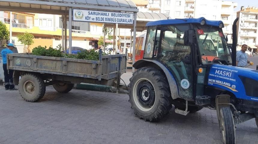 Saruhanlı&rsquo;nın yağmursuyu ızgaraları temizlendi