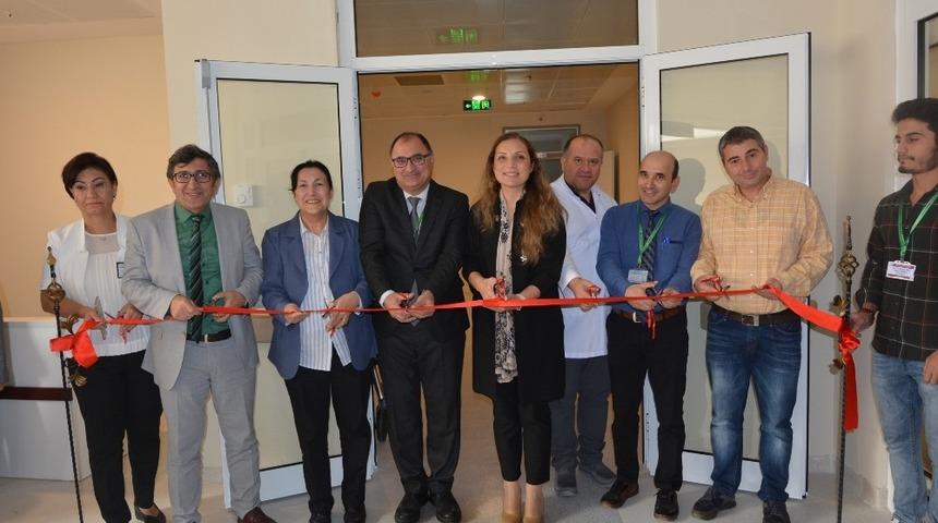 D&uuml;zce &Uuml;niversitesi Hastanesi&rsquo;ndeki &ouml;zel servisin a&ccedil;ılışı ger&ccedil;ekleştirildi