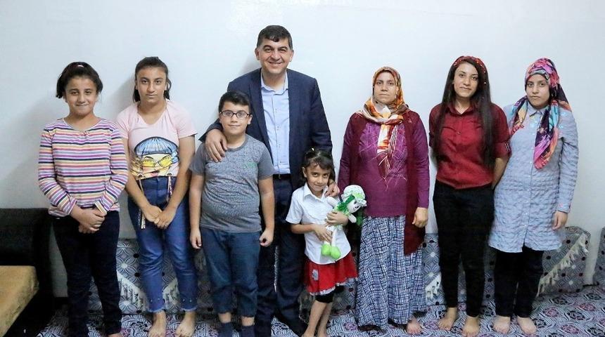 Başkan Fadıloğlu yetimleri sevindirdi