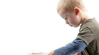 Çocuğunuz yeterince öz güvenli mi? Öz güven eksikliği başarıyı olumsuz etkiliyor