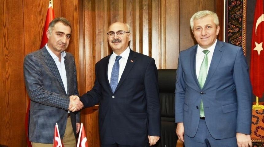 Aile Sağlığı Merkezi i&ccedil;in teslim t&ouml;reni d&uuml;zenlendi